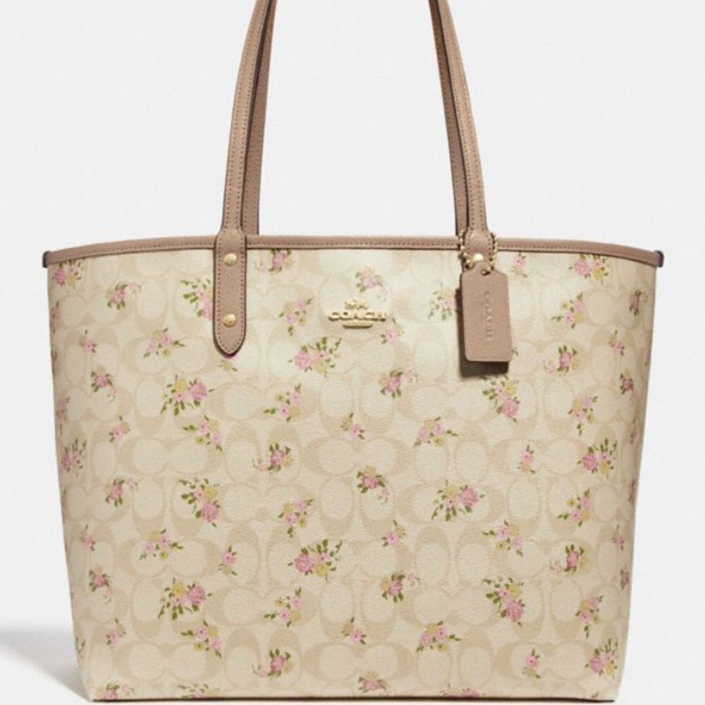 SOLD โ๏ธAuthentic COACH leather floral reversible - Picture 2 of 7